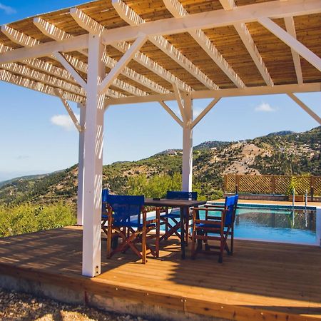 Villa Fabiana Kalamítsi Eksteriør billede